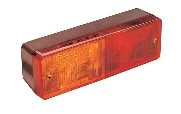 [RIN829.00] PILOTO POSTERIOR POSICION/STOP/INTERMITENTE CON LUZ DE MATRICULA