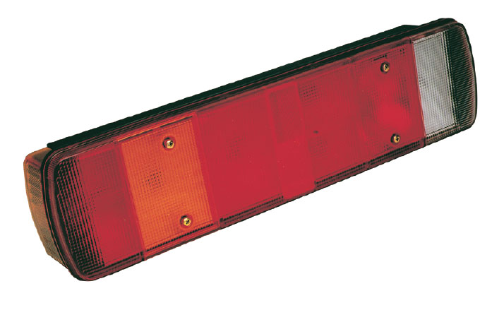 [RIN784.00] PILOTO TRASERO IZQUIERDO CON LUZ MATRICULA RINDER 784.00 PARA VOLVO II