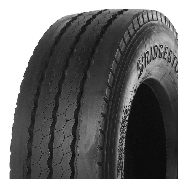 BRIDGESTONE 285/70 R19.5 150/148J RT1
